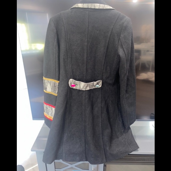 Rare DY Design Wool Embroidered Colorful Design Fun Adorable Coat Sz M Vintage - Picture 6 of 7